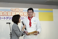 大会の模様